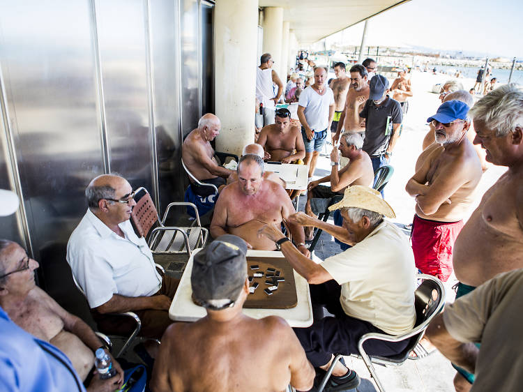 Vistes al mar i olor a sofregit