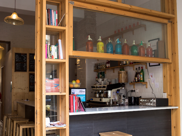 Llibreria i bar vegà La Raposa
