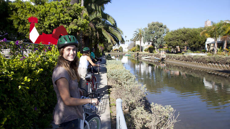 Electric Bicycle Tour of Santa Monica and Venice Beach