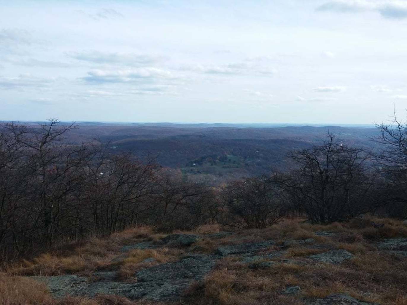 22 Best Hikes Near NYC For Scenic Trails