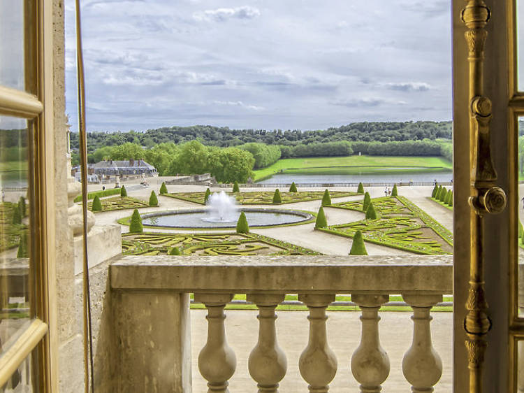 Full access to the palace and gardens