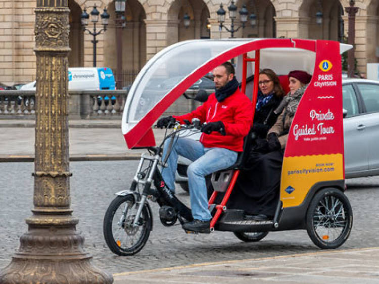 8 of the Best Paris Bike Tours to Try Right Now