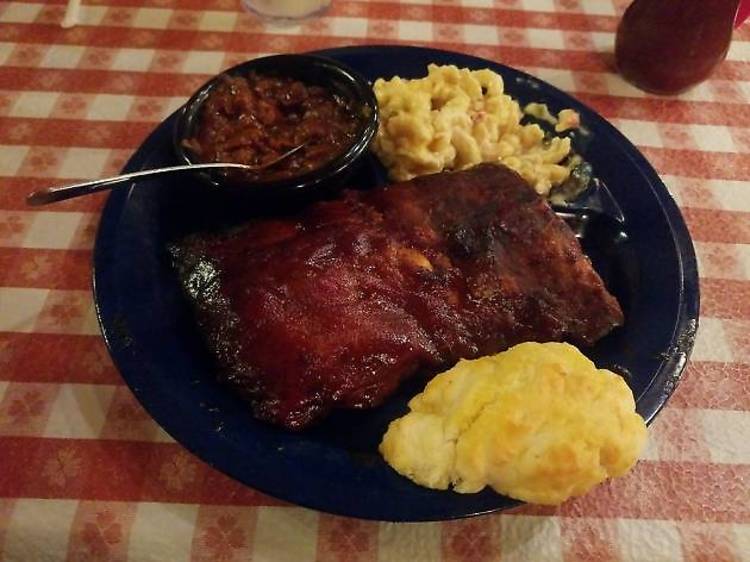 Bennett’s Pit Bar-B-Que