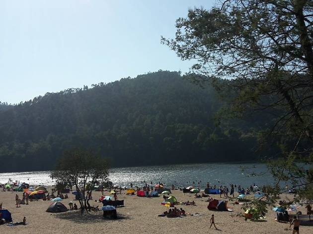 Praia Fluvial da Lomba Praia Fluvial da Lomba