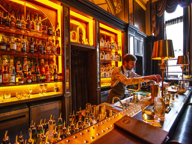 Fitz’s Bar | Bars and pubs in Bloomsbury, London