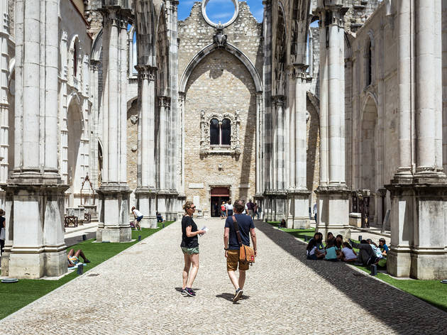 Museu Arqueológico do Carmo Museu Arqueológico do Carmo