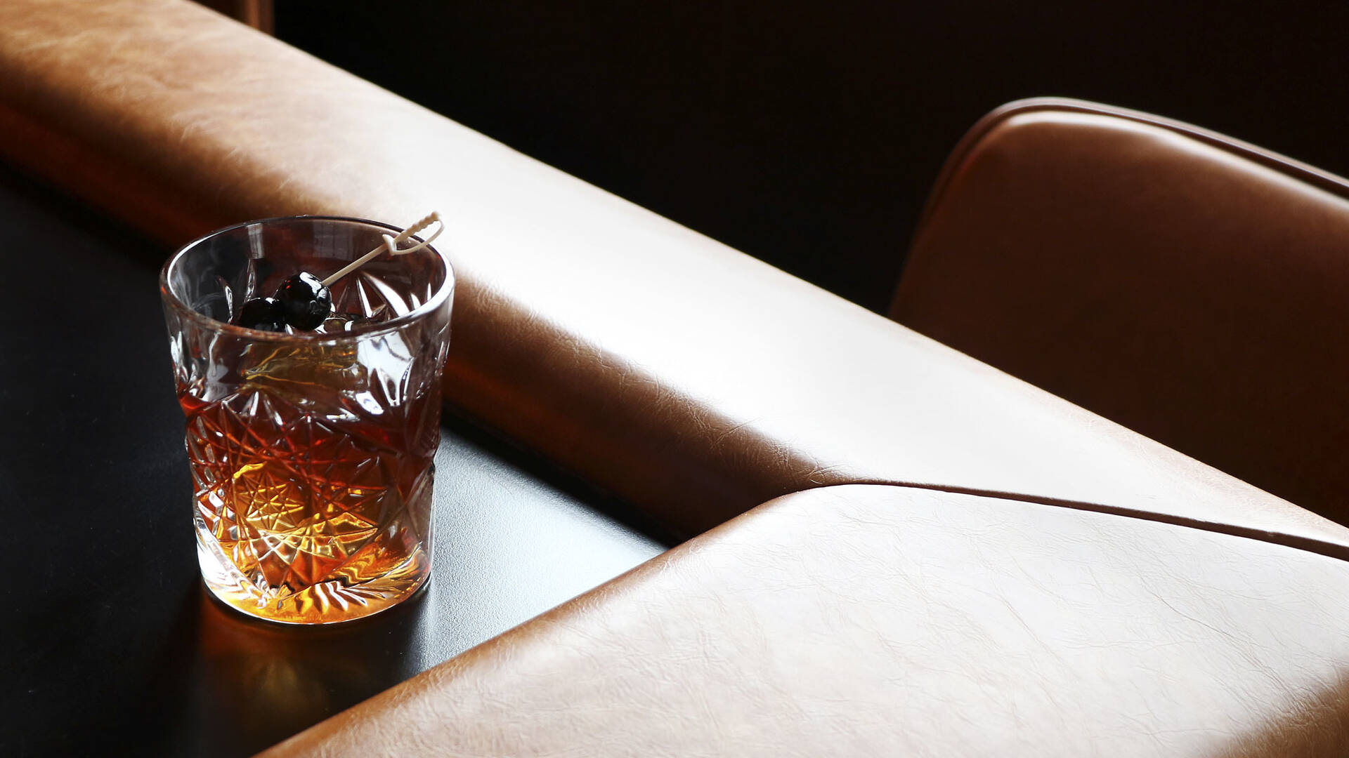 Ludlow Liquors Bars in Avondale, Chicago