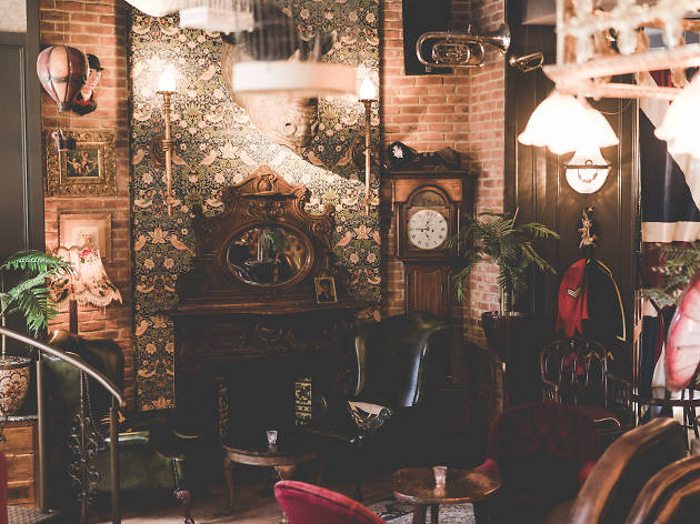 Colonel Porters Emporium, Newcastle - for Schweppes campaign Colonel Porters Emporium, Newcastle - for Schweppes campaign