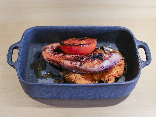 Polvo, tomate assado e batata doce com especiarias Polvo, tomate assado e batata doce com especiarias