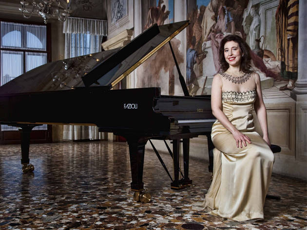 Angela Hewitt Angela Hewitt