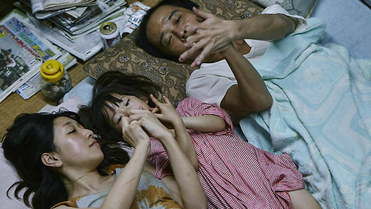 Manbiki kazoku (Shoplifters)