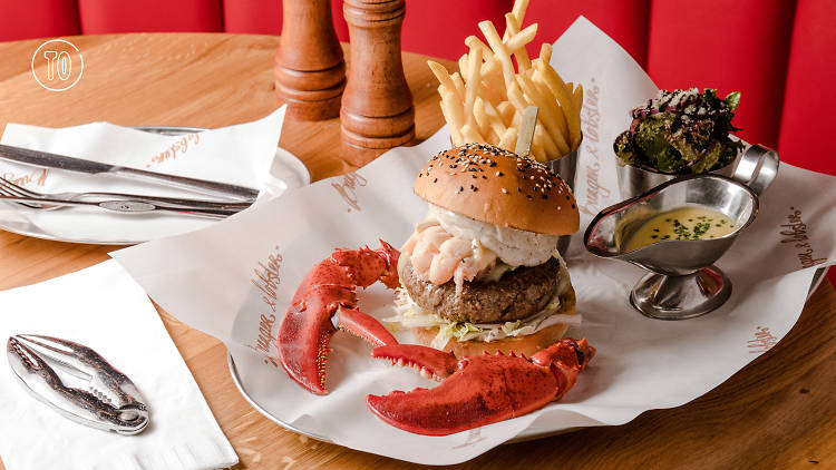 Burger & Lobster 