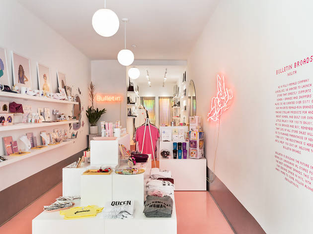 Where To Go Shopping In Nyc From Vintage Boutiques To Chains