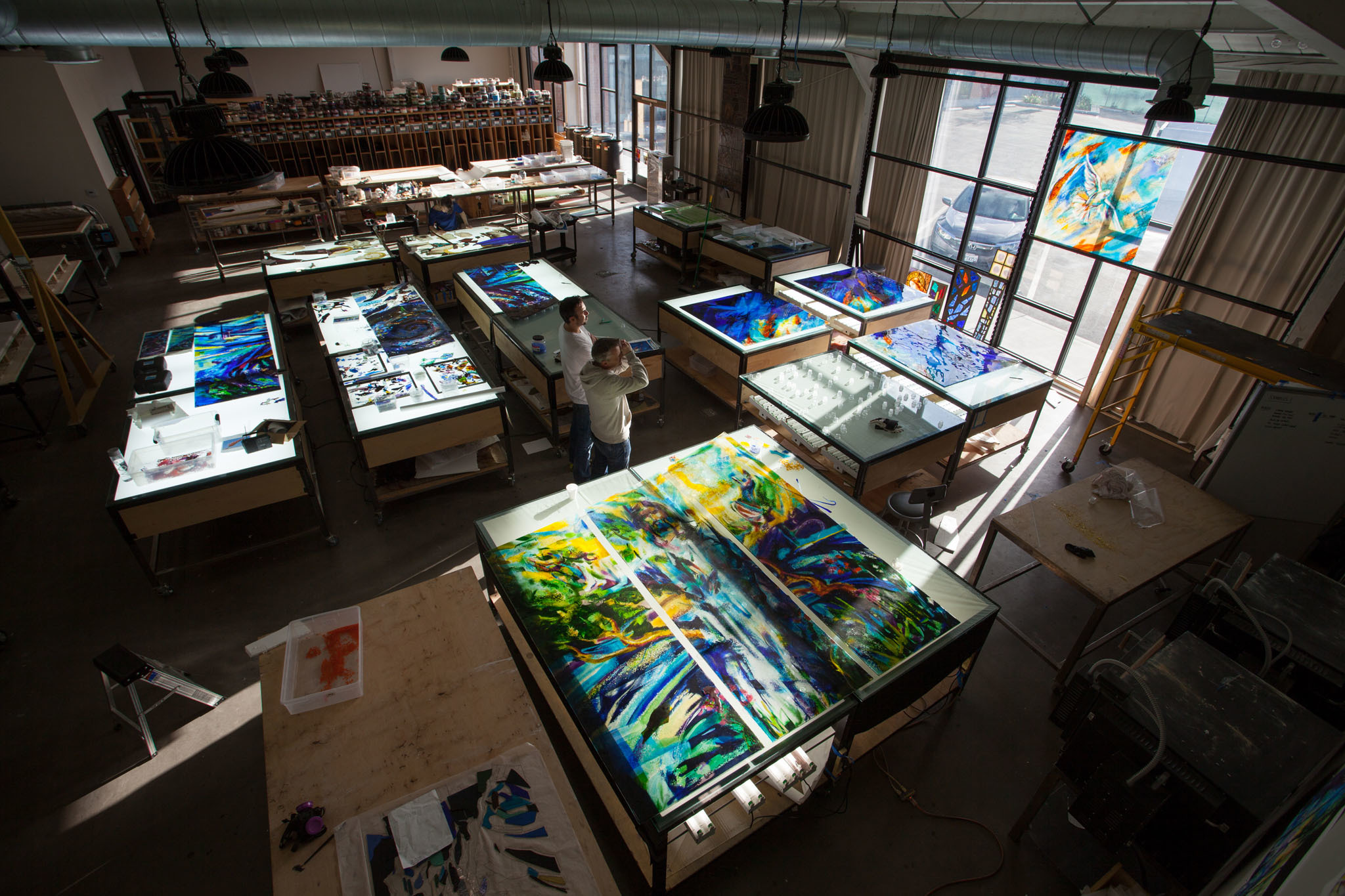 How L.A.’s most storied stainedglass studio makes the city’s finest work