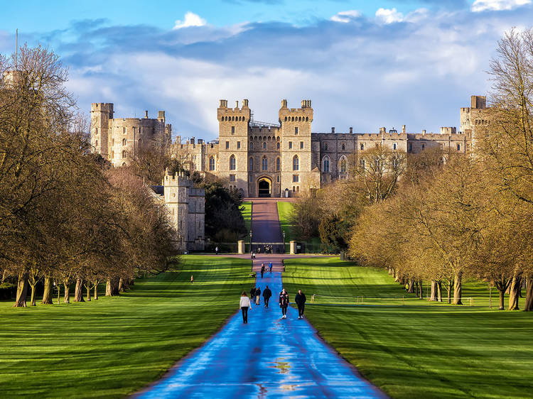 12 dreamy castles and palaces you can tour remotely