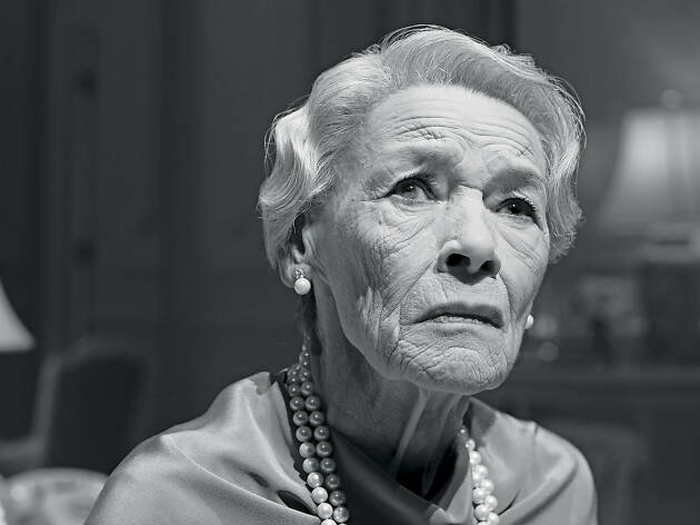 Glenda Jackson in Three Tall Women Glenda Jackson in Three Tall Women
