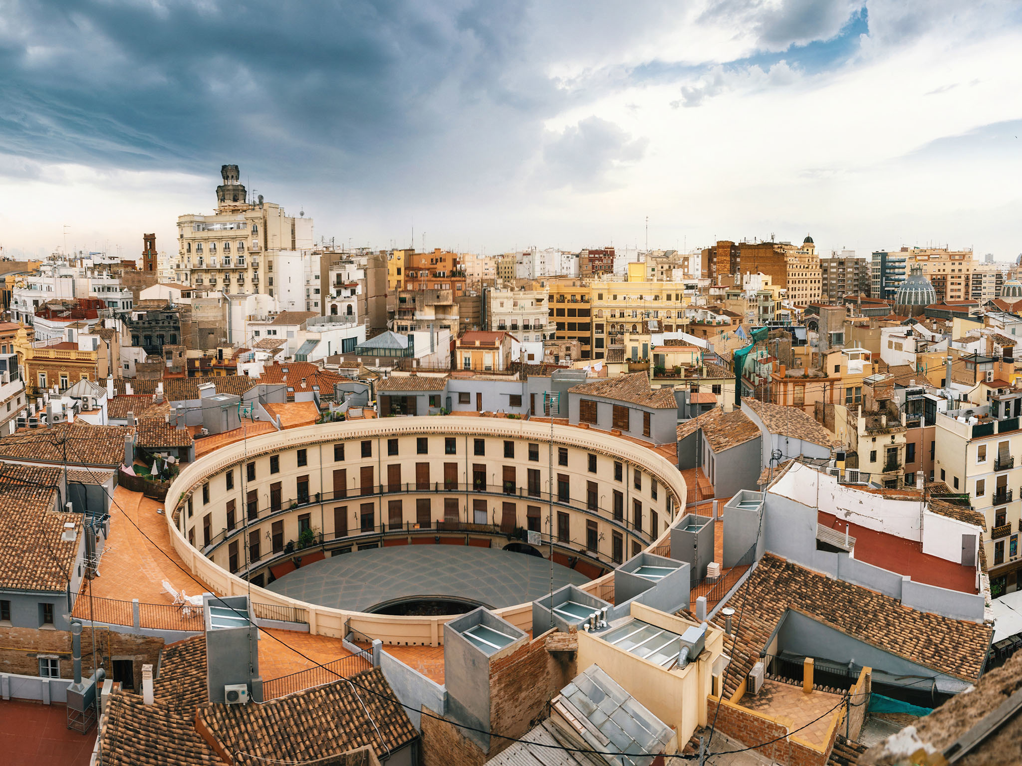 Valencia 2022 | Ultimate Guide To Where To Go, Eat & Sleep in Valencia