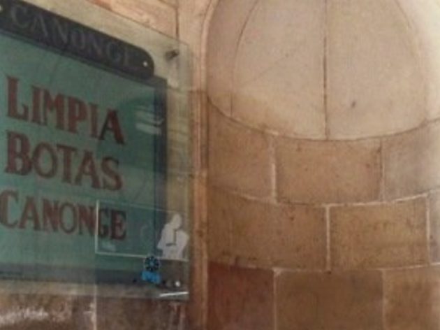 Placa dedicada a Fructuós Canonge Placa dedicada a Fructuós Canonge