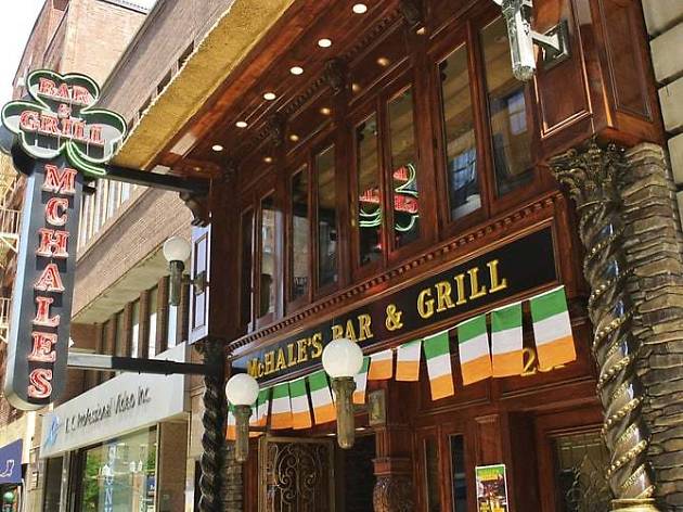 14 Best New York Bars to Watch the World Cup 2018