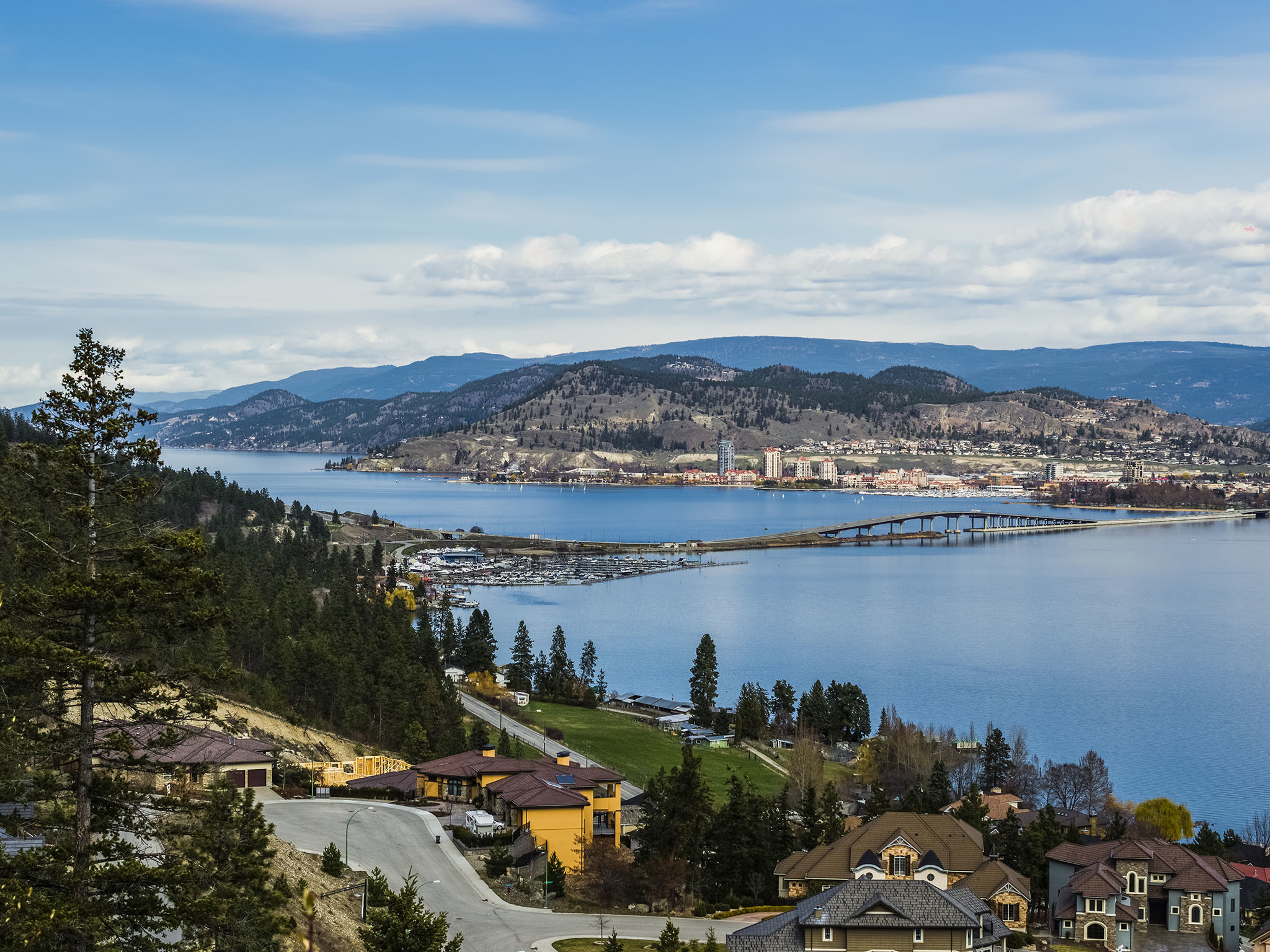 guide tour kelowna