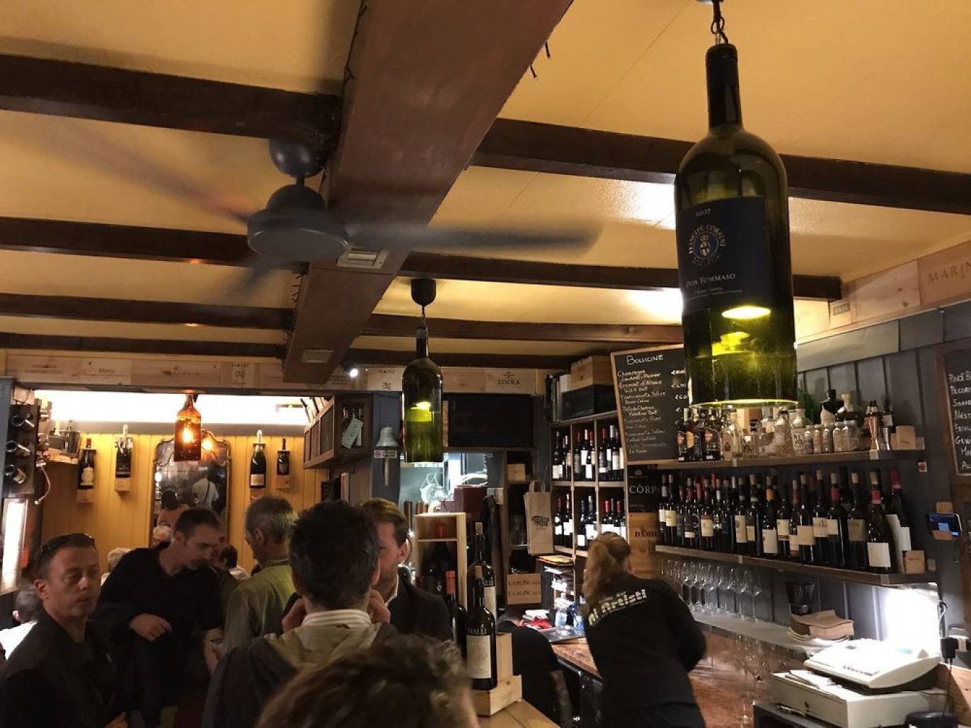 14 Best Venice Bars to Tackle a Giro D'Ombra