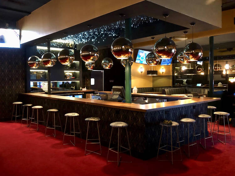 Check Out Downtown Miami's New Retro Dive Bar, Mama Tried - Eater