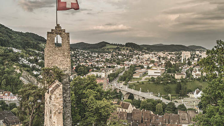 Visiter les ruines du château de Stein