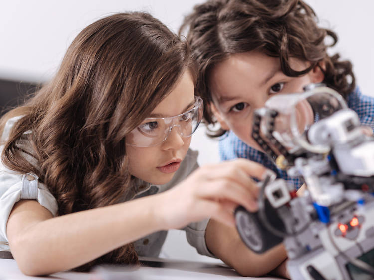 Tinker Lab at Lewis Latimer House Museum