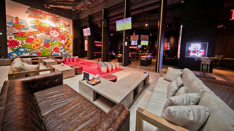 RedTail Bar by Zouk