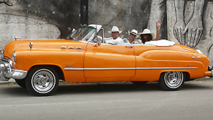 Tour Havana in a classic car