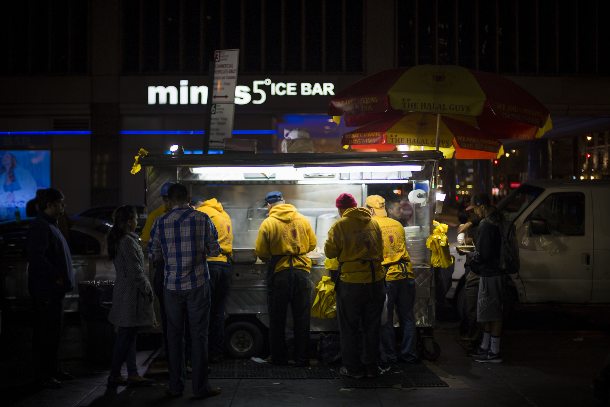 This legendary New York food cart is about to open a restaurant in Miami