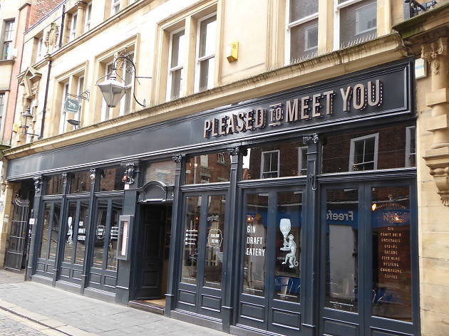 Pleased to Meet You bar, Newcastle, for Schweppes campaign Pleased to Meet You bar, Newcastle, for Schweppes campaign