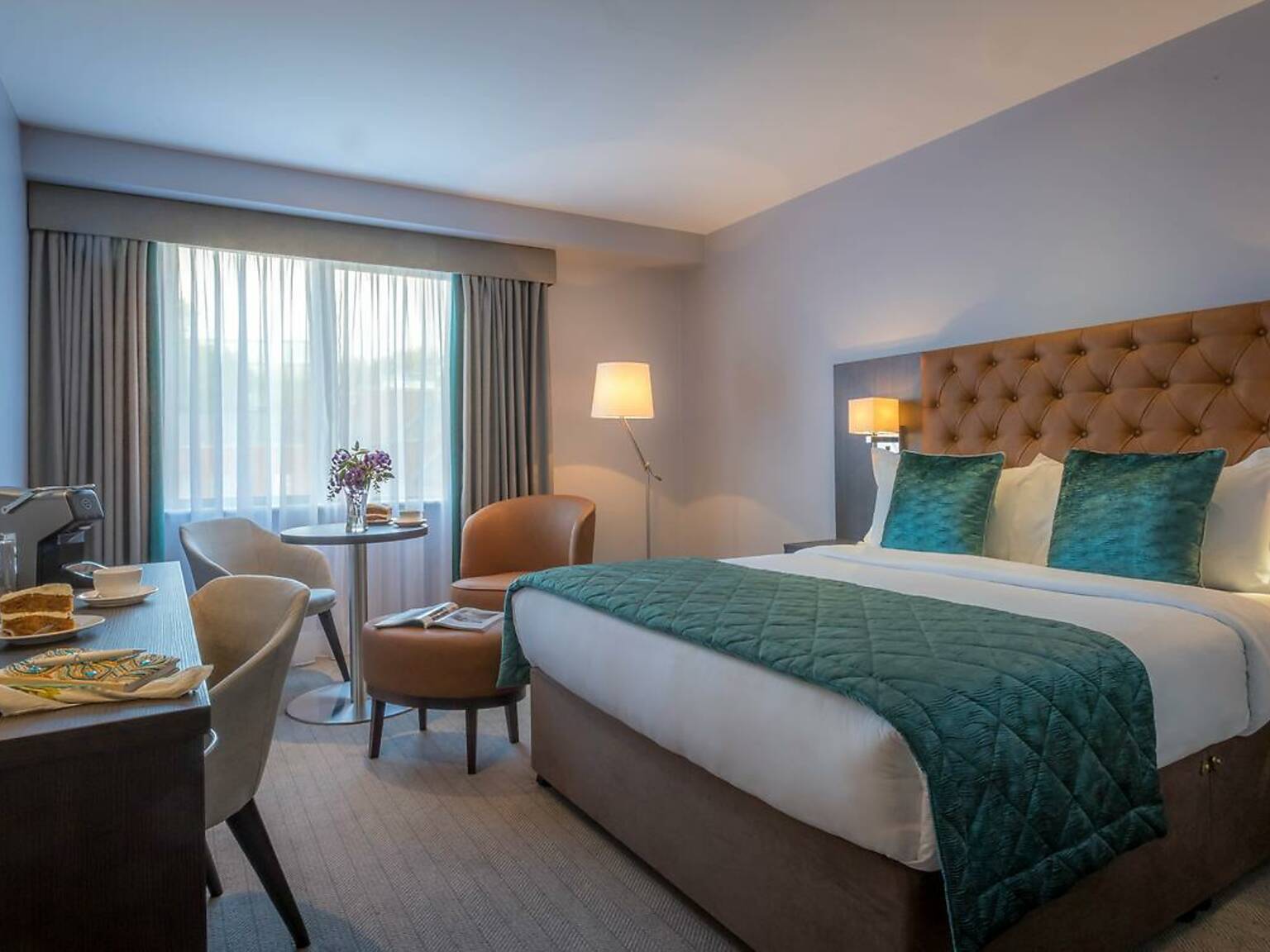 8 Best Cheap Hotels in Dublin for 2024 | Best Places to Stay in Dublin