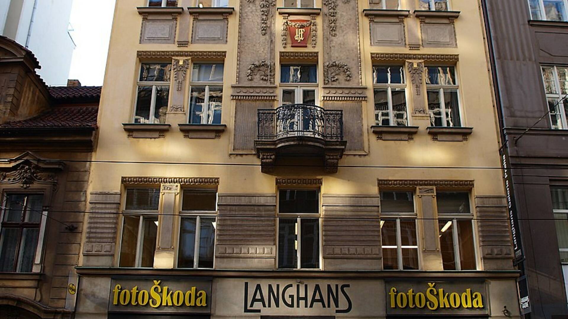 langhans-art-in-prague