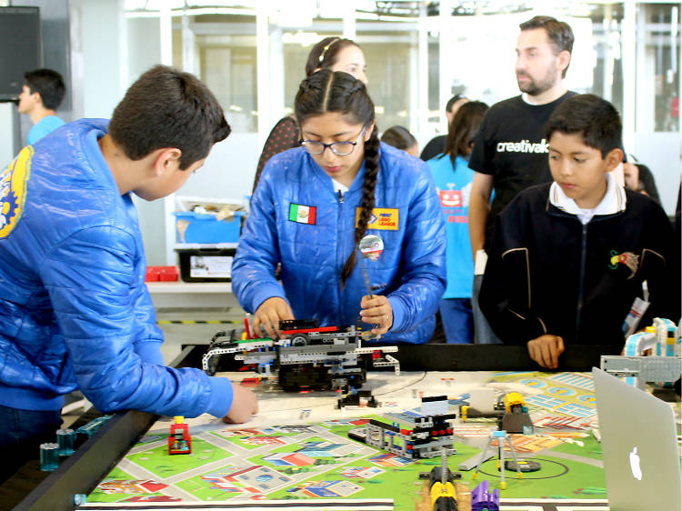 Curso de verano para niños en Robotix