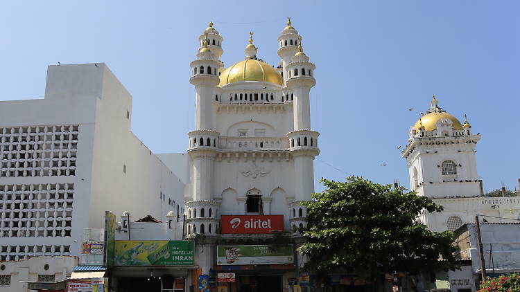 Dewatagaha Mosque 