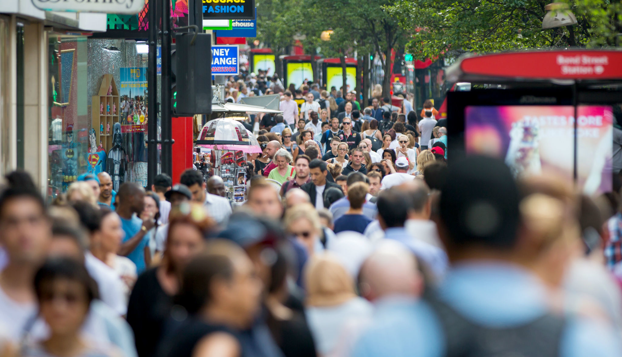 Most Googled how many people live in London?