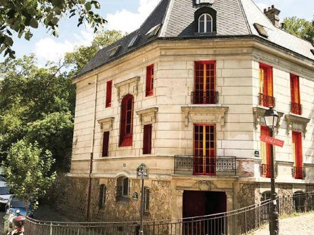La Villa Extraordinaire : le nouveau lieu artistique éphémère de Montmartre La Villa Extraordinaire : le nouveau lieu artistique éphémère de Montmartre