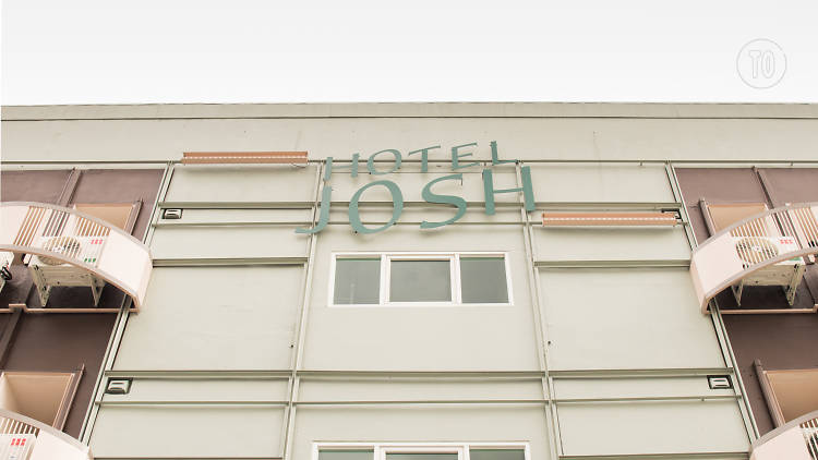 Josh Hotel, Boutique hotel