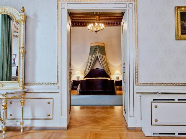 Grand Hotel