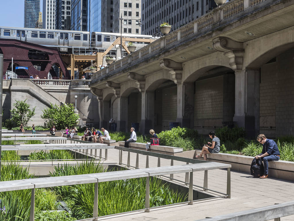 20 Best Things to Do Along the Chicago Riverwalk