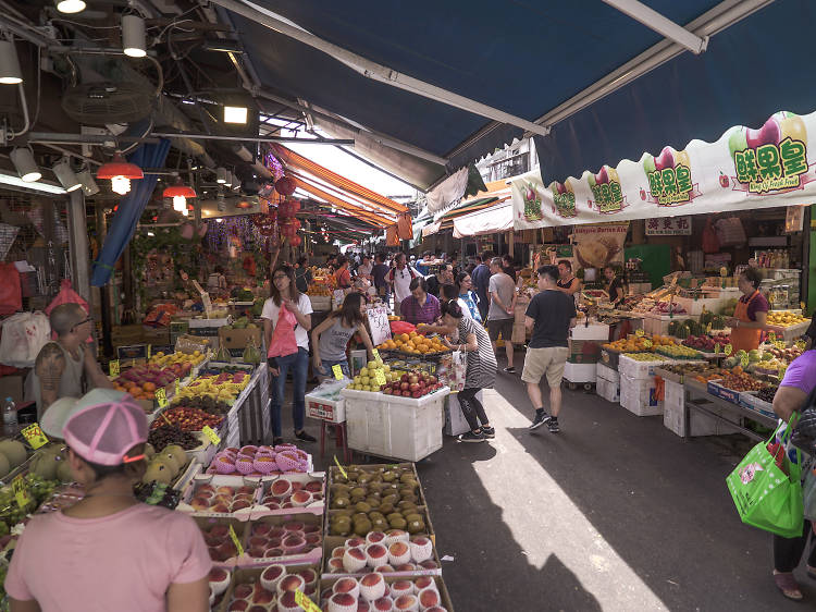 Yau Ma Tei Wholesale Fruit Market