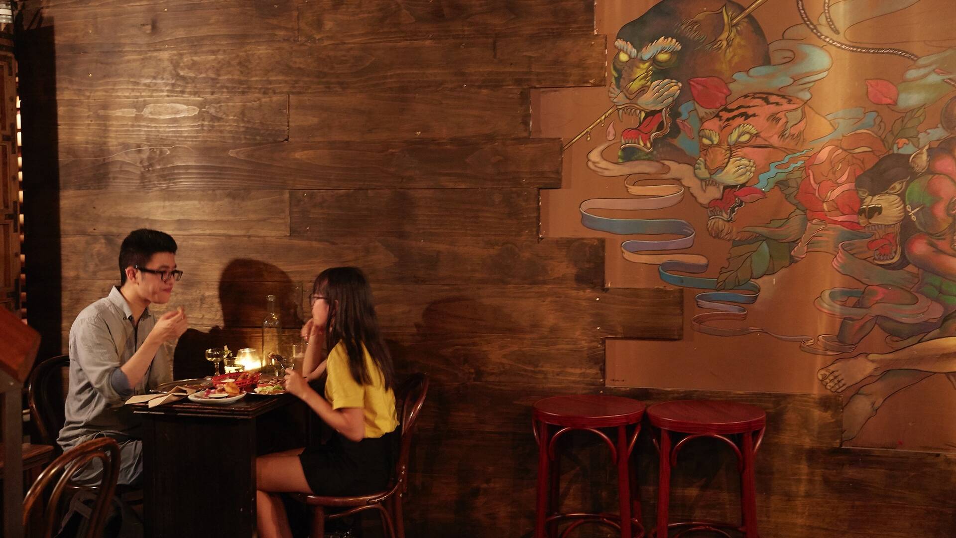 Stitch Diners Stitch Bar serves up New York-diner-inspired dishes and late-night eats