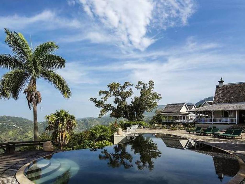 Best Hotels In Jamaica | 10 Amazing Spots You Need To See