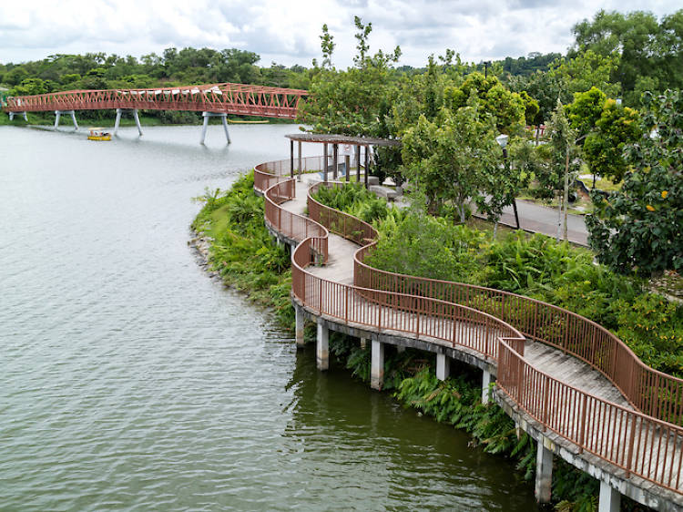 Northeastern riverine loop (26km)