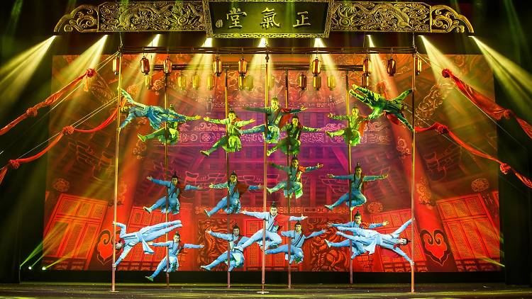 The Legendary Swordsman, Guangzhou Acrobatic Arts Theater