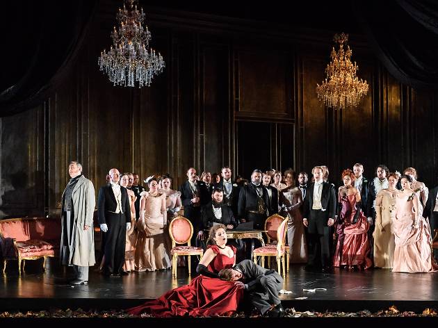 LA TRAVIATA. LA TRAVIATA.