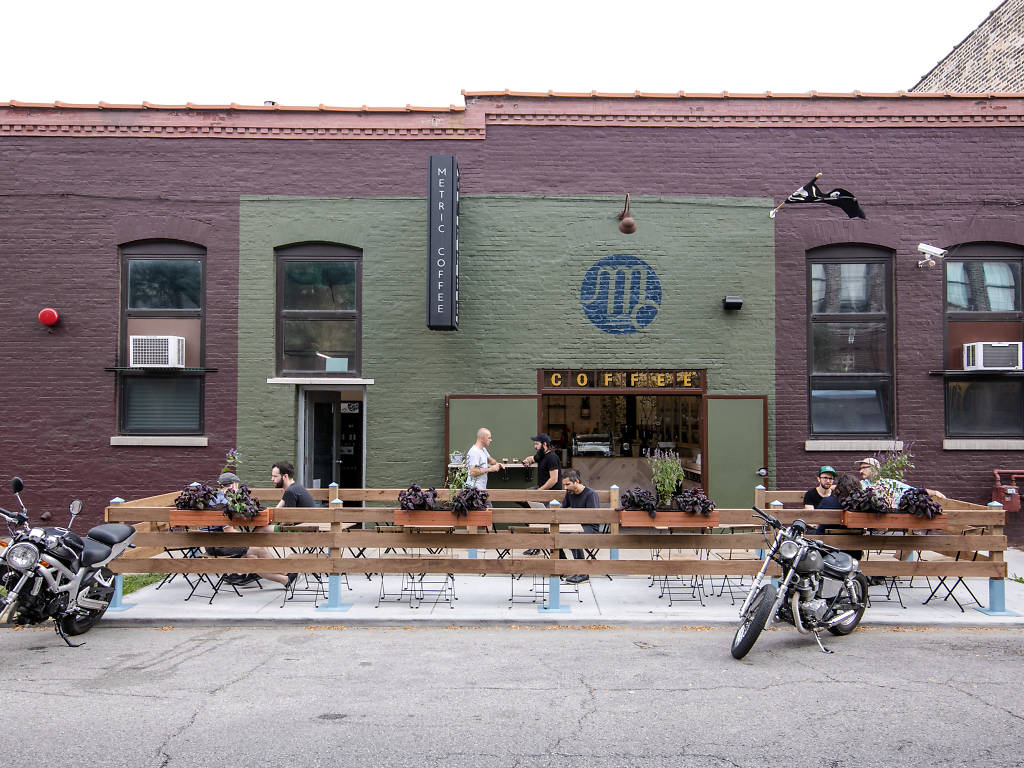 40 Best Coffee Shops in Chicago For A Pick Me Up In 2023