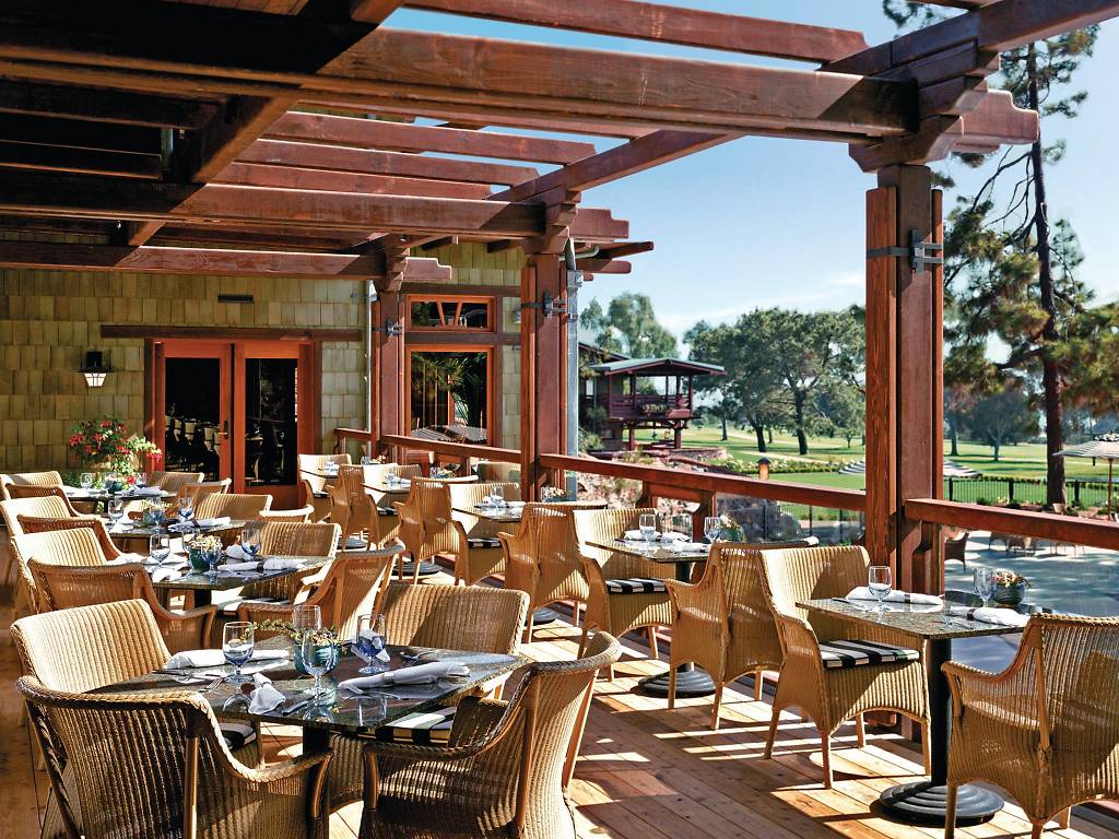 10 Best La Jolla Restaurants to Book Right Now