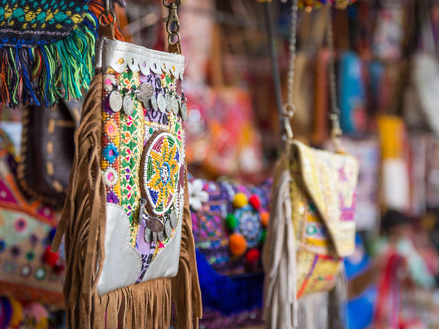 7 Best Markets In Delhi For All Your Shopping Needs